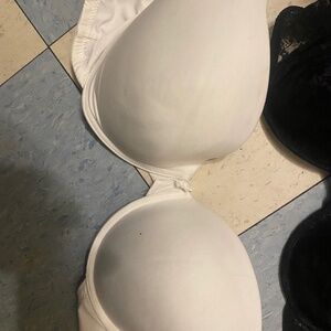White 44 DD BRA